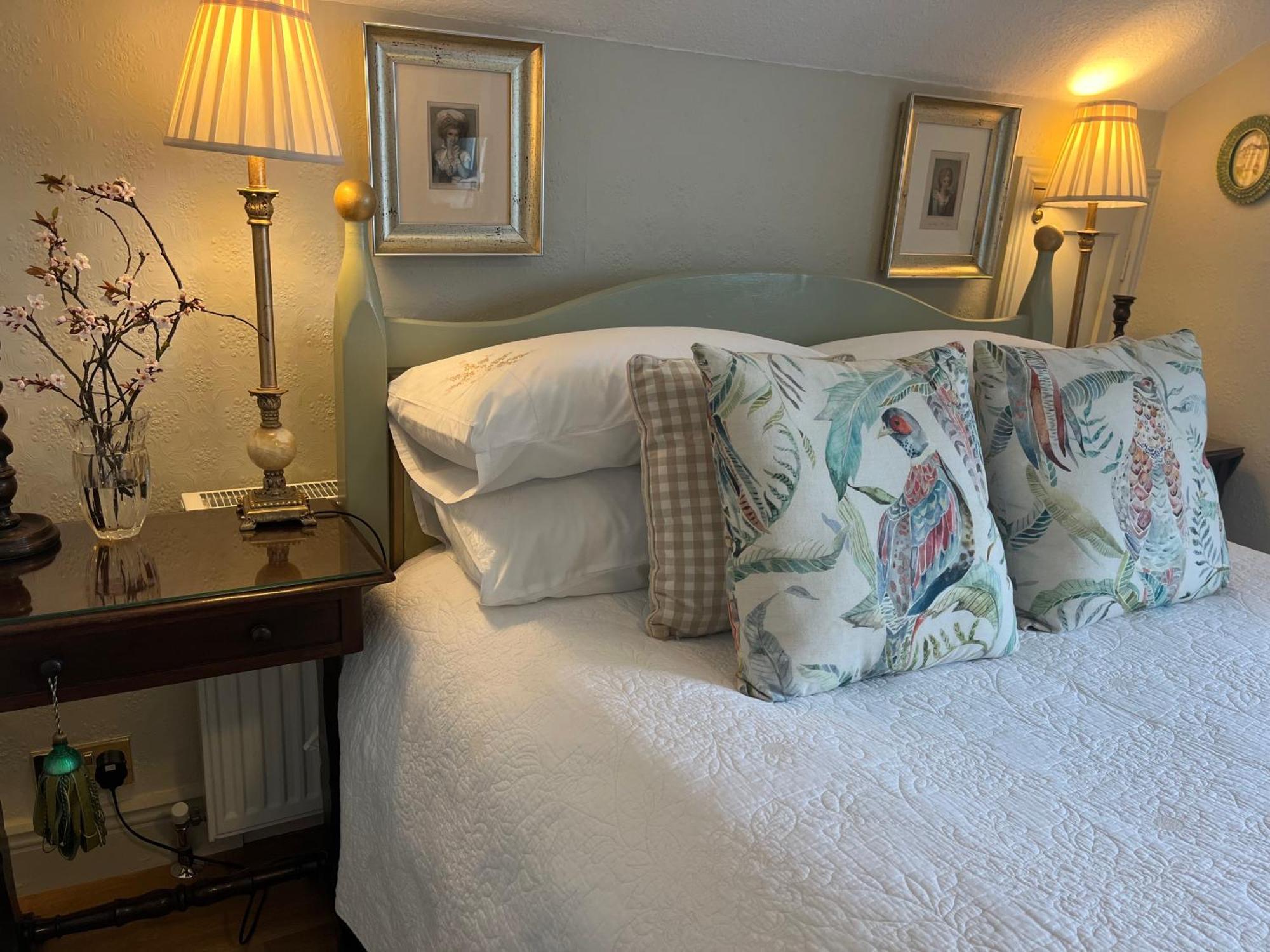 The Artist Residence Dublin Boutique B&B Саттон Экстерьер фото