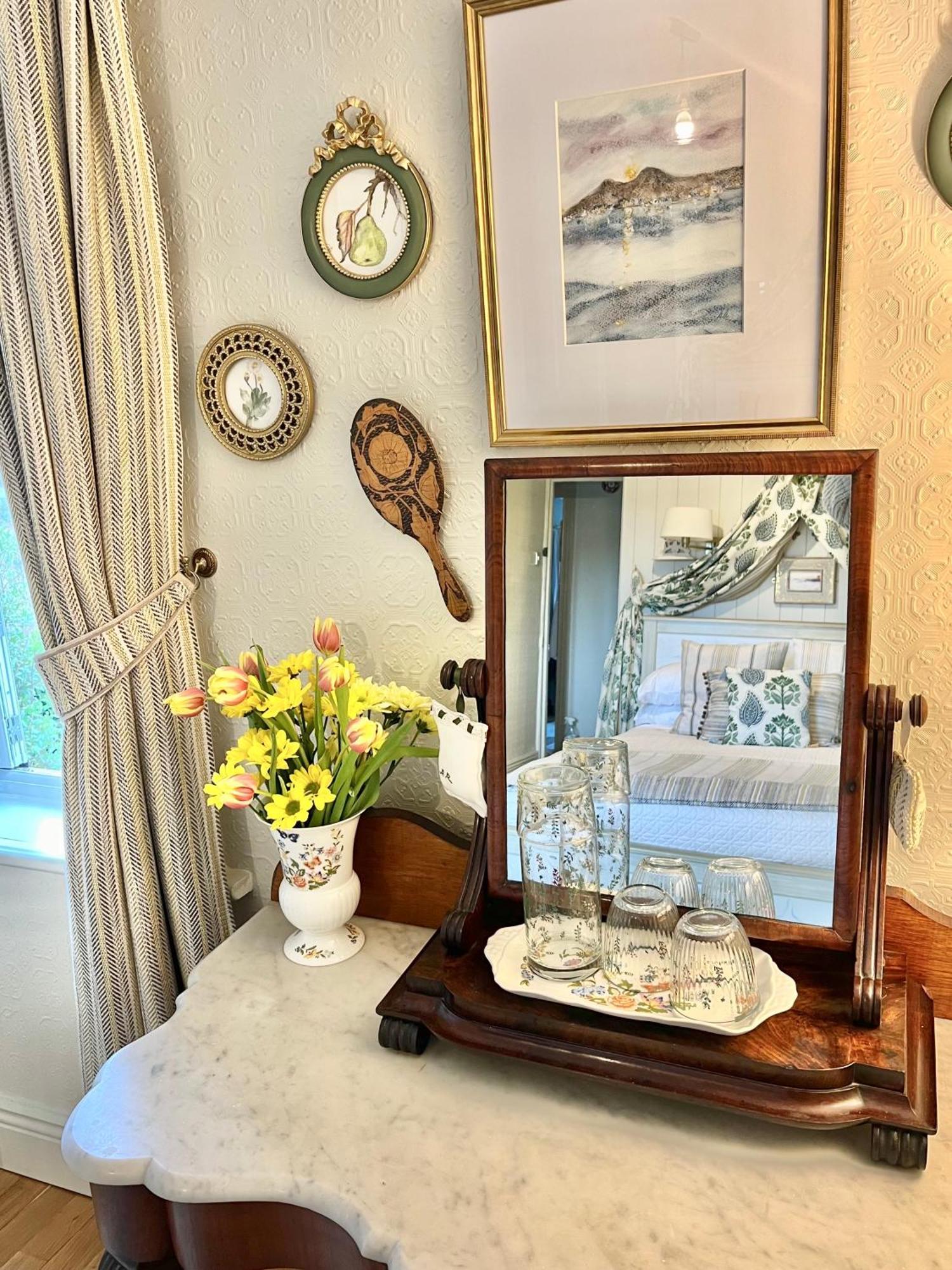 The Artist Residence Dublin Boutique B&B Саттон Экстерьер фото