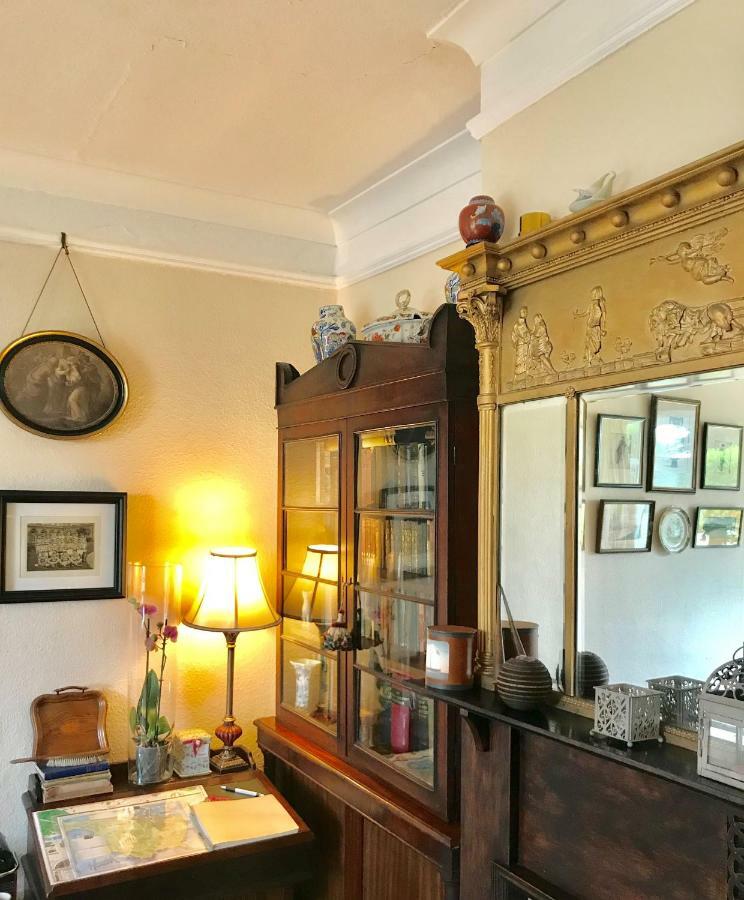 The Artist Residence Dublin Boutique B&B Саттон Экстерьер фото